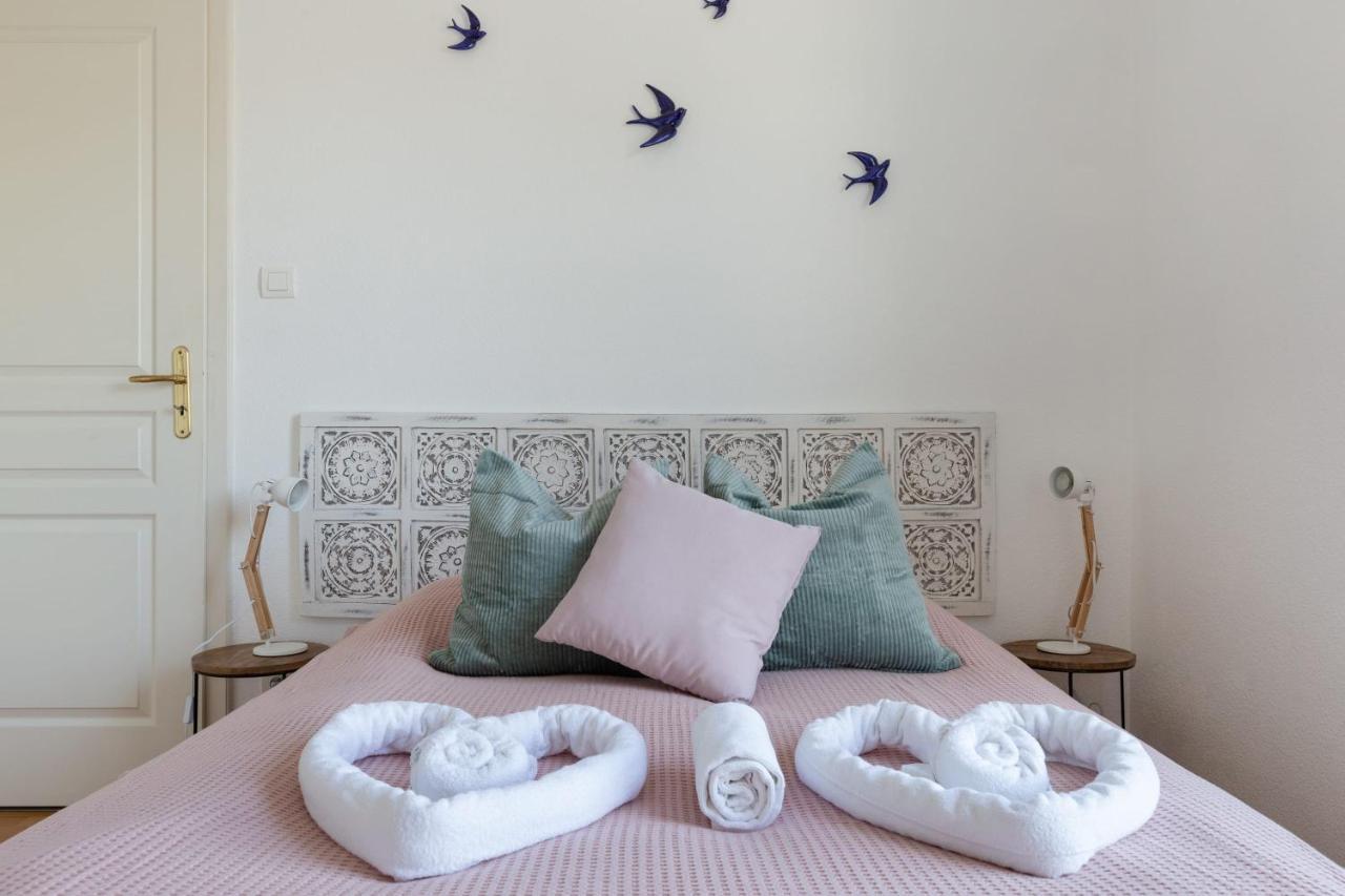 Travel Homes - The Nils, Cosy & Cute With Parking Colmar Eksteriør billede